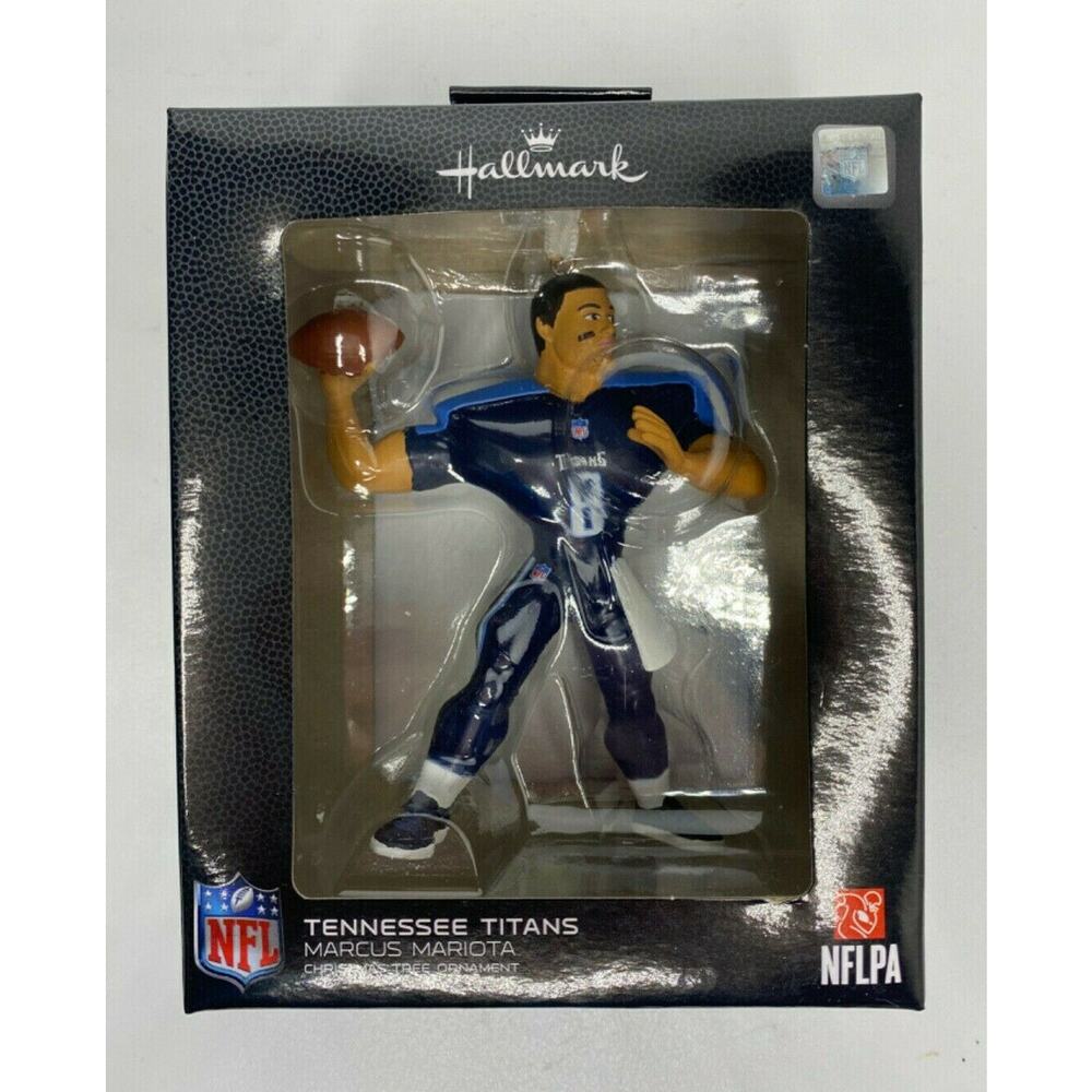 2019 Hallmark NFL Tennessee Titans Ornament Marcus Mariota U55/2420‎